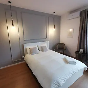 On The River Ultra Apartament